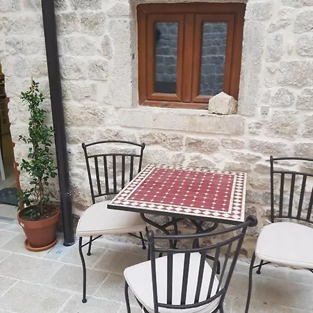 Bed & Breakfast Kudelik - Stone Story Trogir