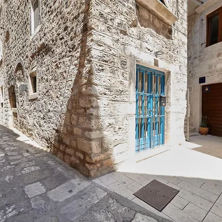 Kudelik - Stone Story Trogir