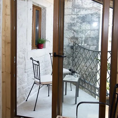 Kudelik - Stone Story Bed & Breakfast 4*