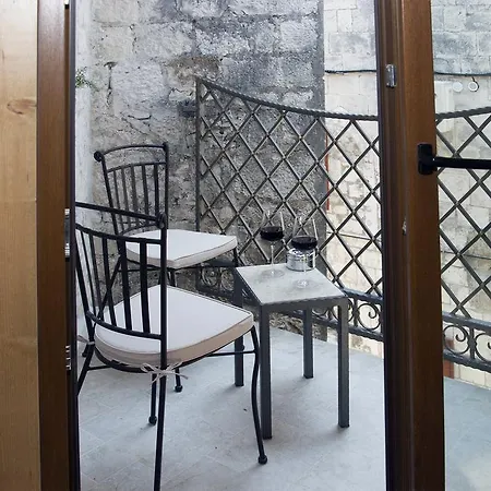 Bed & Breakfast Kudelik - Stone Story 4*