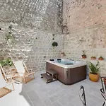 Kudelik - Stone Story Bed and Breakfast 4*