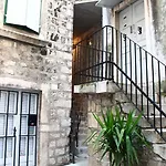 Villa Kudelik - Stone Story 4*