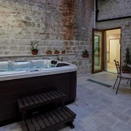 Kudelik - Stone Story Trogir