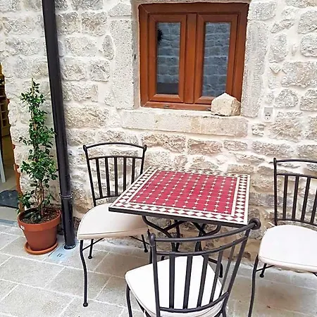 Bed and breakfast Kudelik - Stone Story