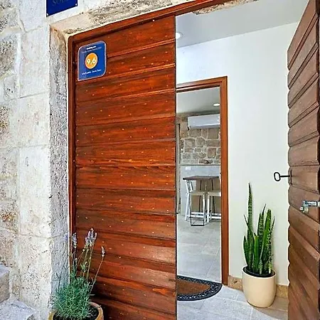 Bed and breakfast Kudelik - Stone Story 4*