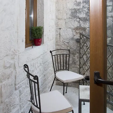 Villa Kudelik - Stone Story 4*